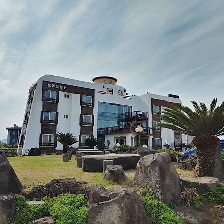 Bomulsum Guest House Seogwipo Ngoại thất bức ảnh