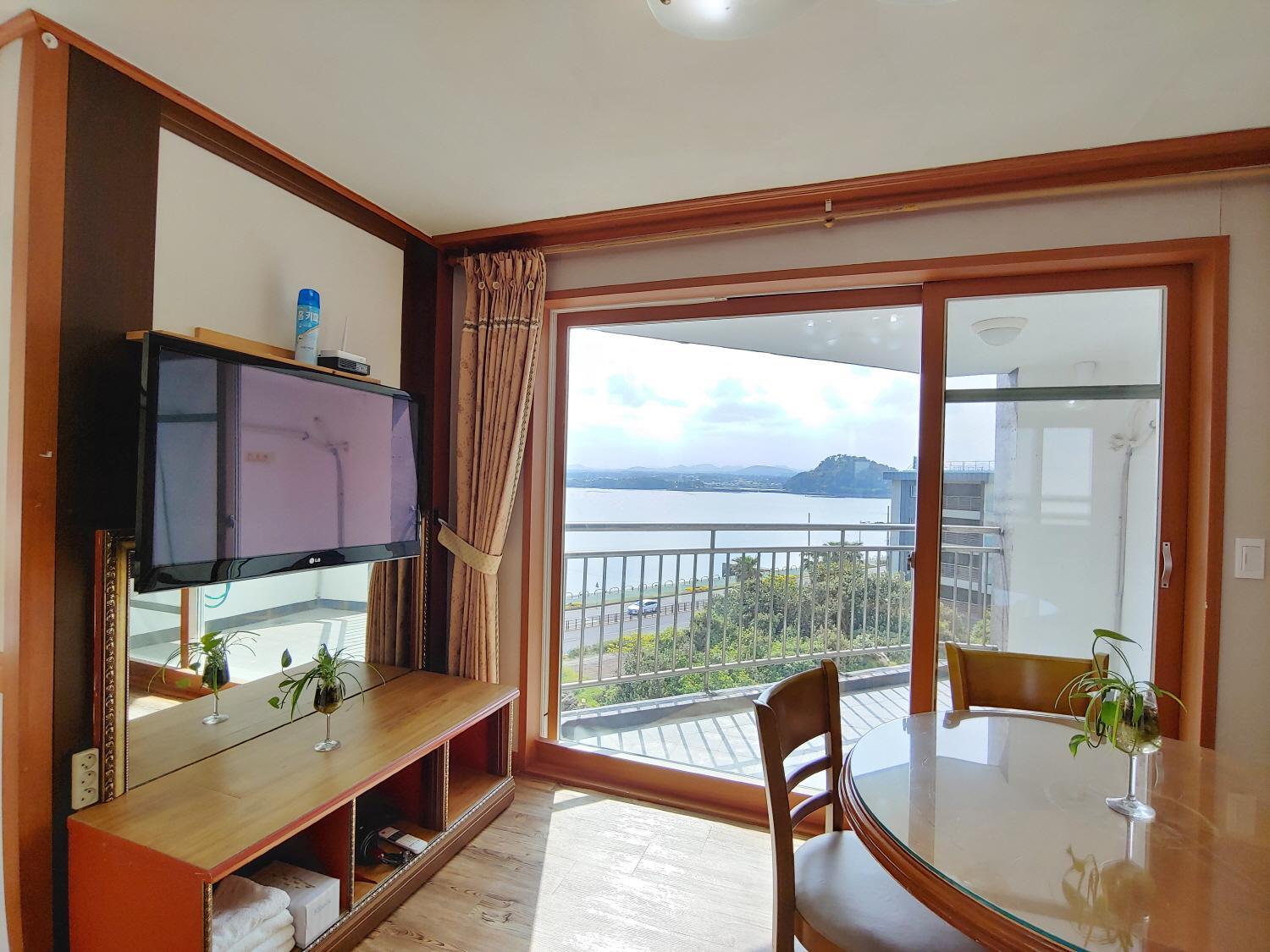 Bomulsum Guest House Seogwipo Ngoại thất bức ảnh