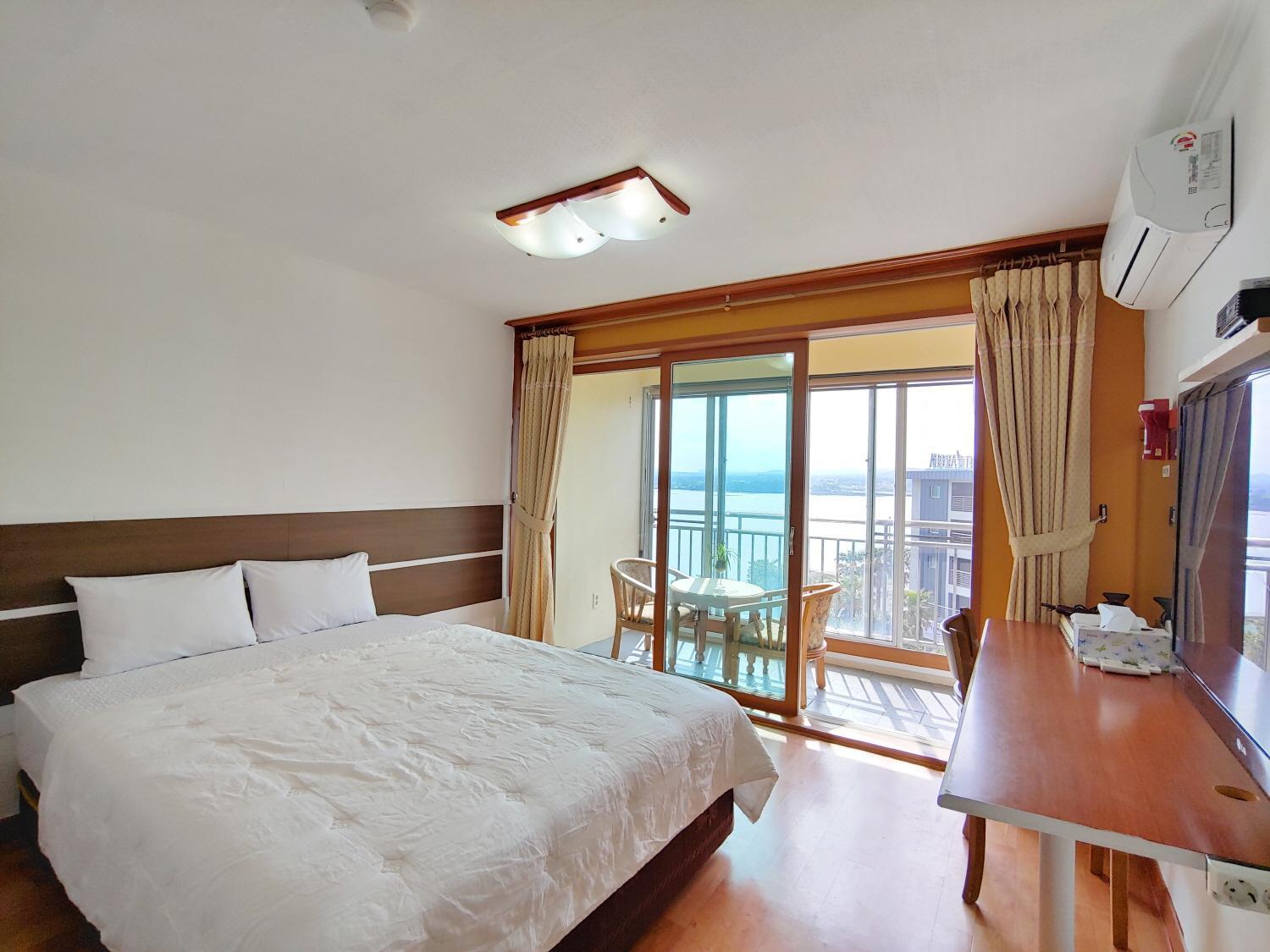 Bomulsum Guest House Seogwipo Ngoại thất bức ảnh