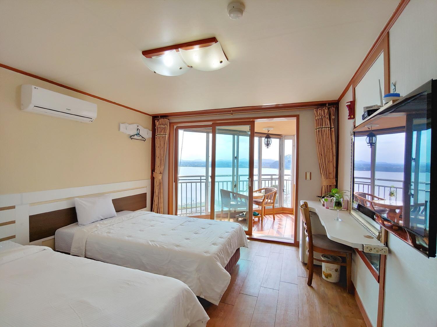 Bomulsum Guest House Seogwipo Ngoại thất bức ảnh