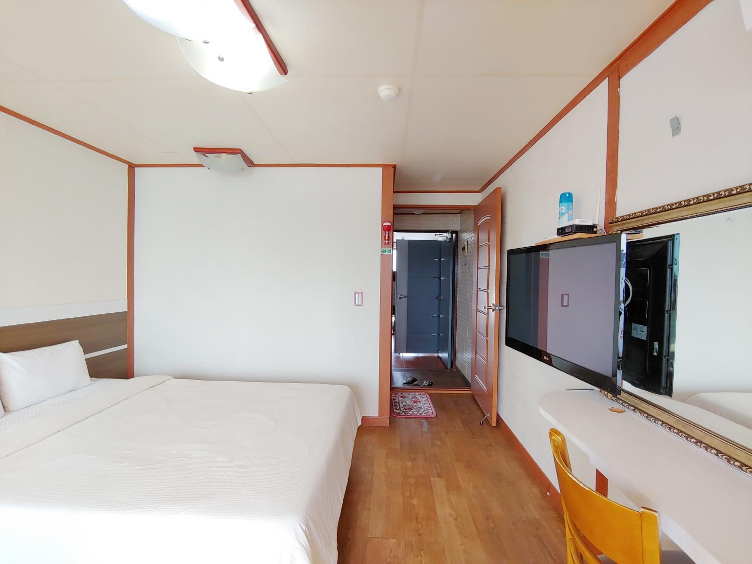 Bomulsum Guest House Seogwipo Ngoại thất bức ảnh