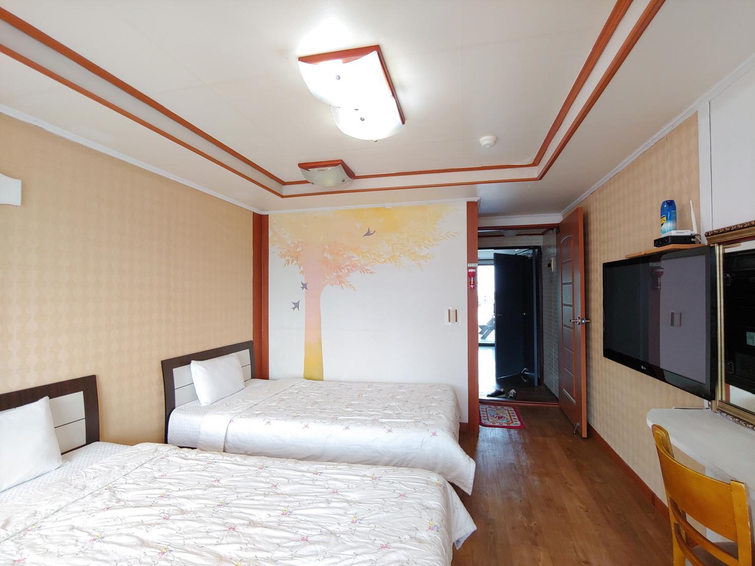 Bomulsum Guest House Seogwipo Ngoại thất bức ảnh
