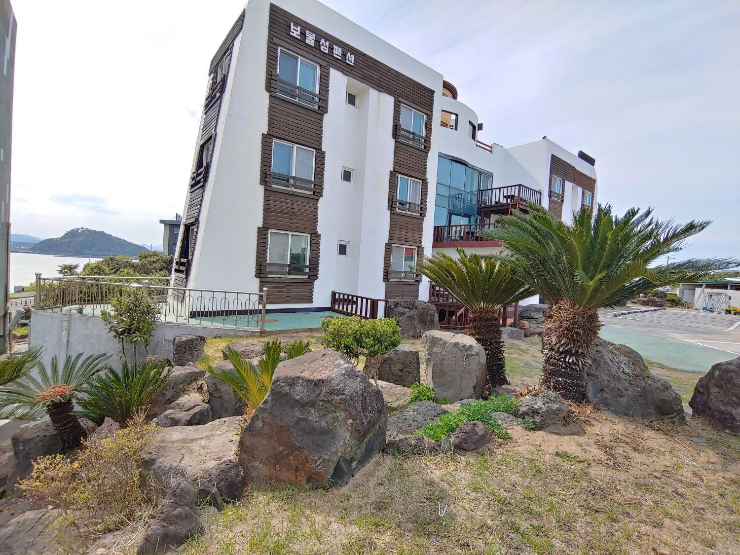 Bomulsum Guest House Seogwipo Ngoại thất bức ảnh